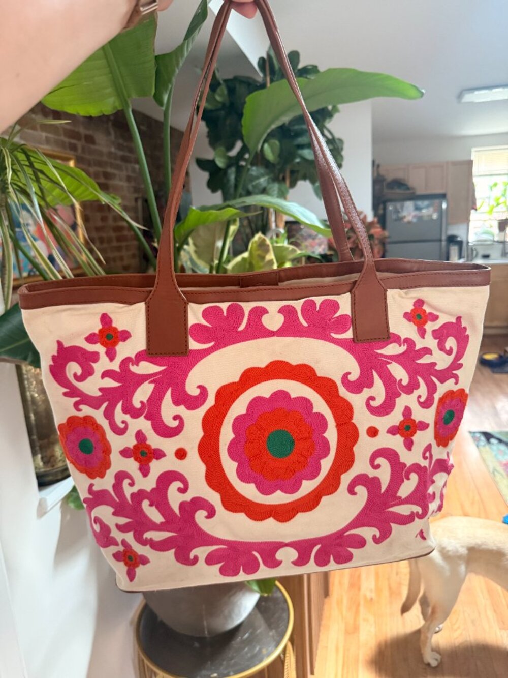 Boden Suzani embroidered canvas & leather bag | New Condition - Picture 5 of 8